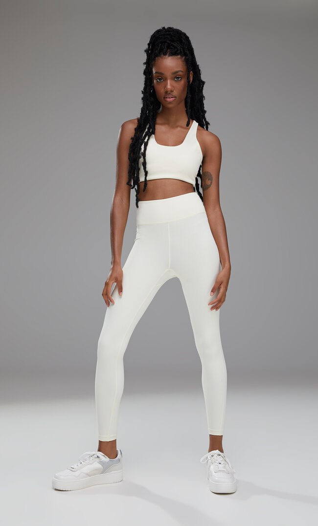 

Stradivarius Leggings De Sport Sculpt Vanille M