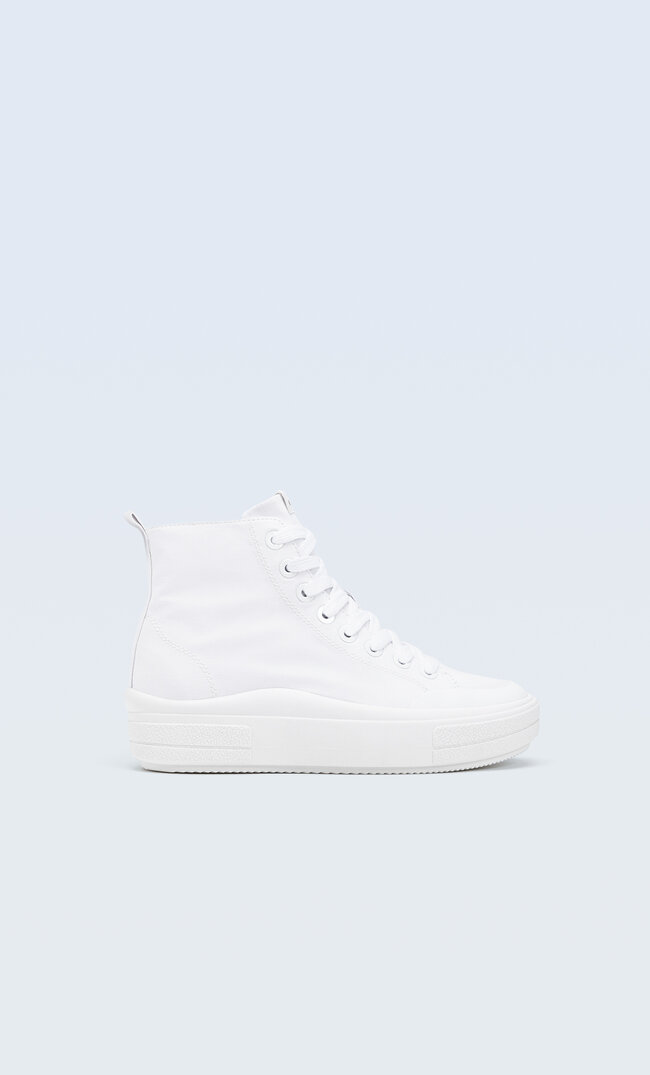 

Stradivarius Hohe Sneaker Aus Stoff Weiss 39