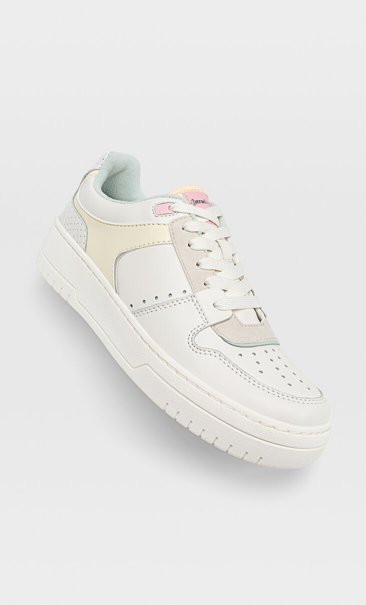 stradivarius trainers with trims