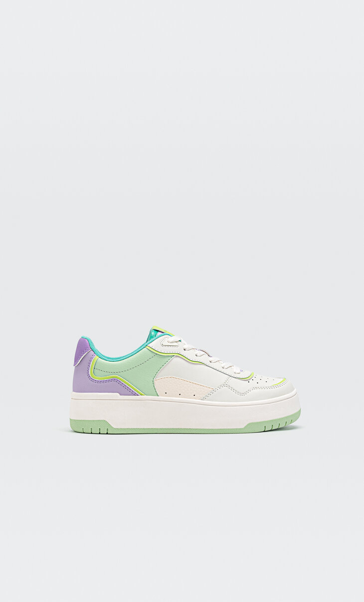 Trainers with air on sale holes