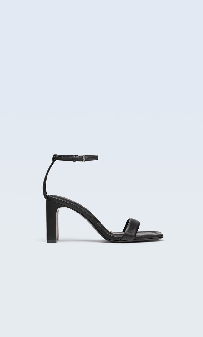 

Stradivarius Sandales À Talon Avec Bride Matelassée Noir 37