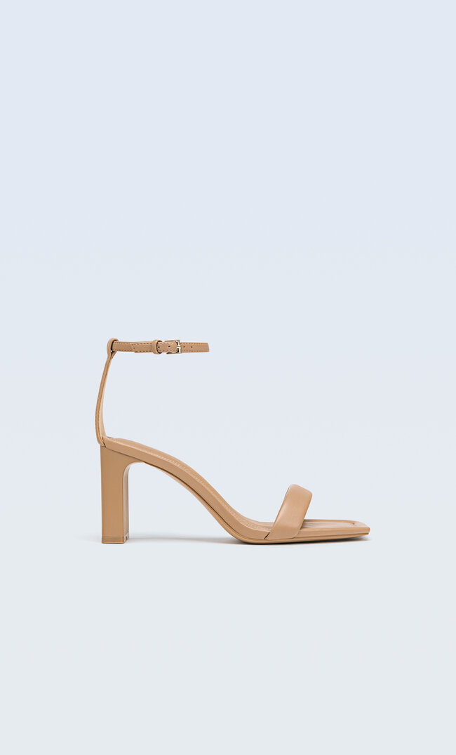 

Stradivarius Sandales À Talon Avec Bride Matelassée Beige 41