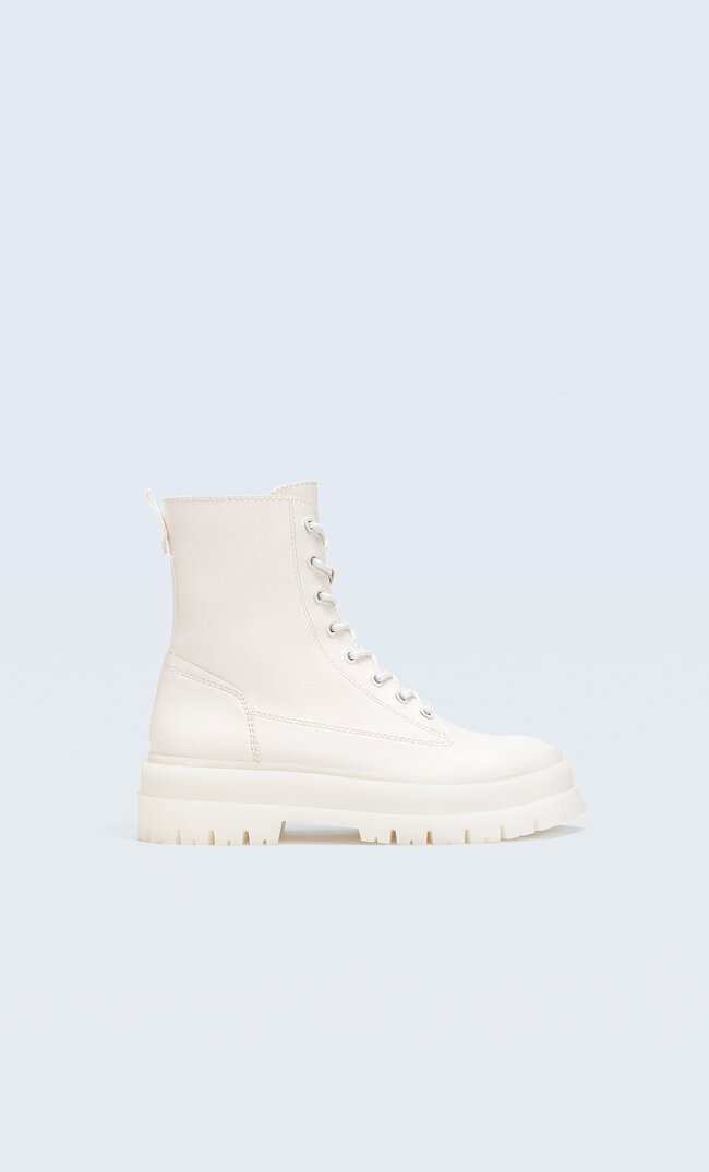 

Stradivarius Bottines Plates À Lacets Blanc 40