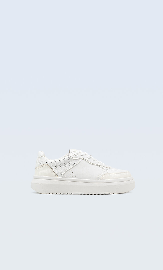 

Stradivarius Baskets Blanches À Semelle Crantée Blanc 36