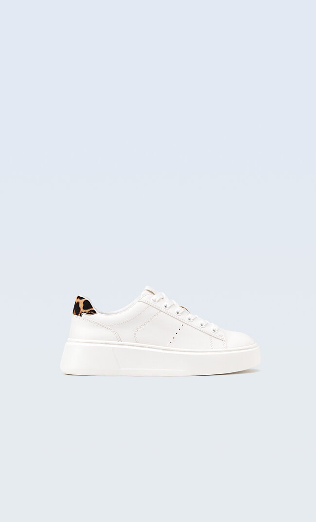 

Stradivarius Plateau-Sneaker Kombiniert 38