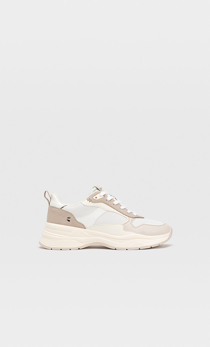 stradivarius trainers with trims