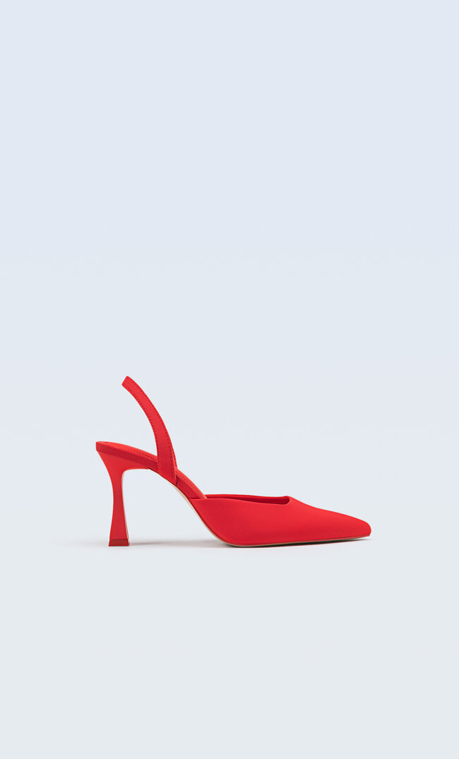 

Stradivarius Pantoletten Mit Absatz Rot 37