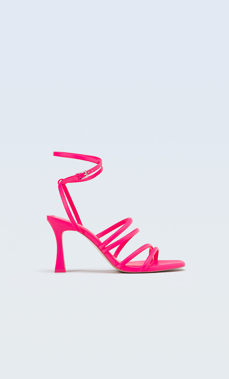Sandalias tacón de Mujer - Colección Verano 2022 | Stradivarius España