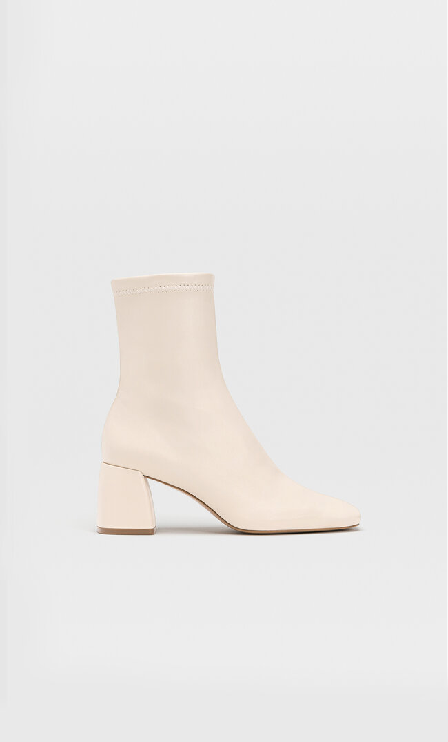 

Stradivarius Bottines À Talon Midi Élastiquées Écru 41