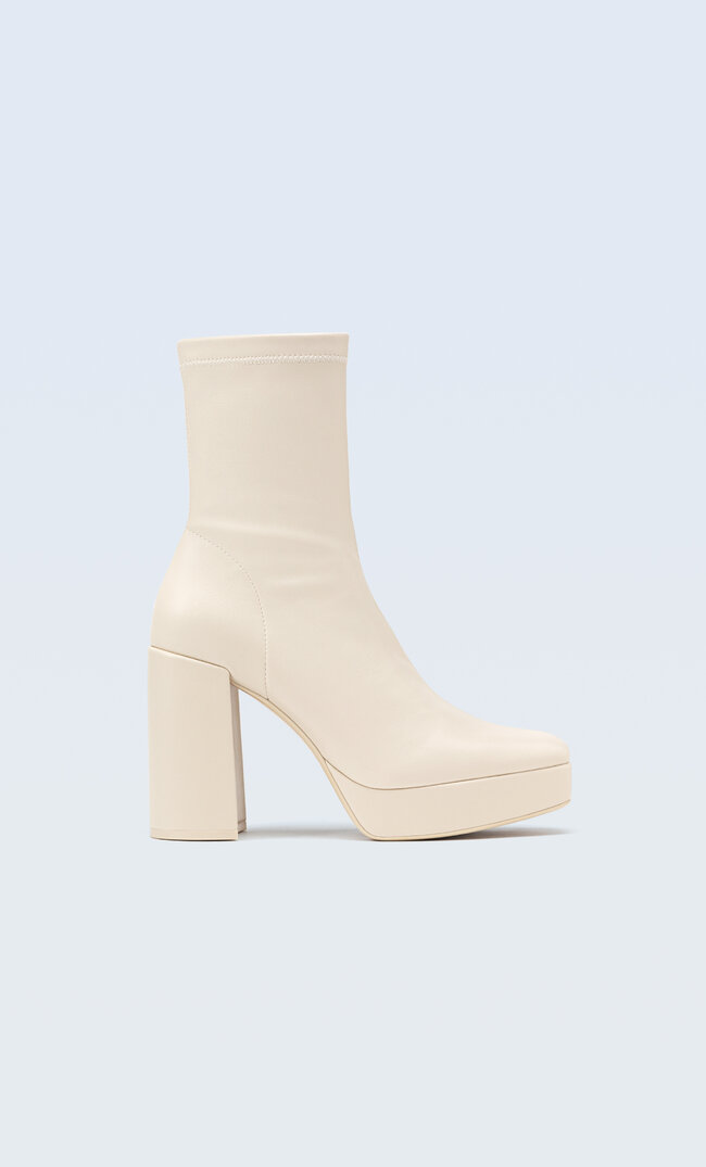 

Stradivarius Bottines À Talon Élastiquées Avec Plateforme Écru 38