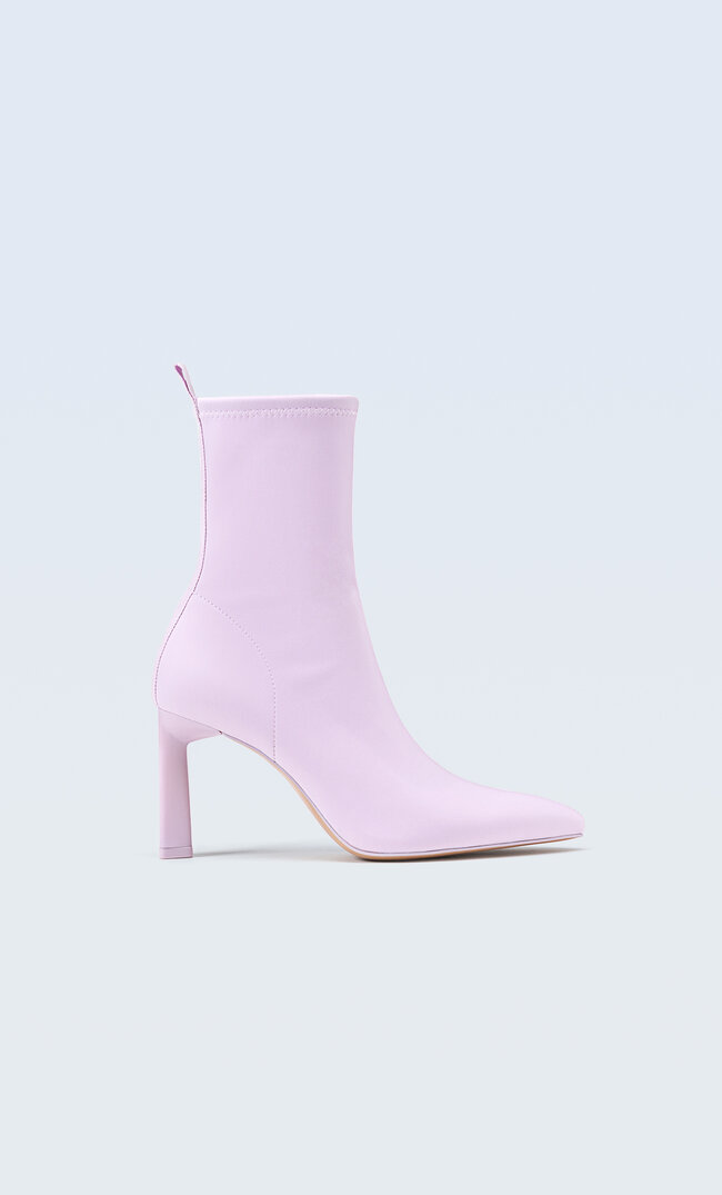 

Stradivarius Bottines À Talon En Tissu Mauve 38