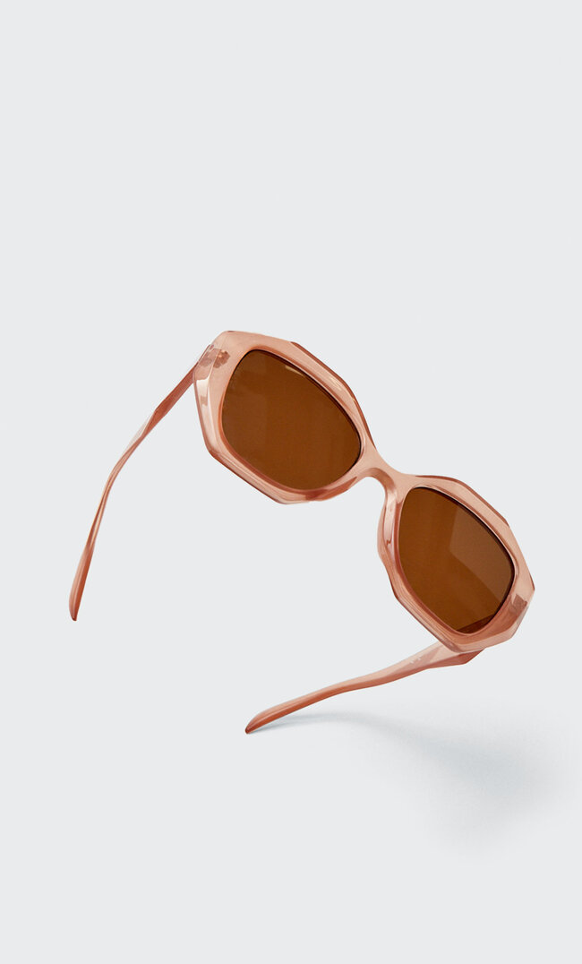 

Stradivarius Große Sechseckige Sonnenbrille Mit Kunststoffgestell Pastellrosa M