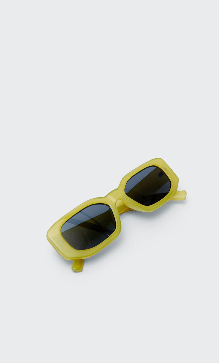 Sonnenbrille mit Kunststoffgestell in verschiedenen Farben