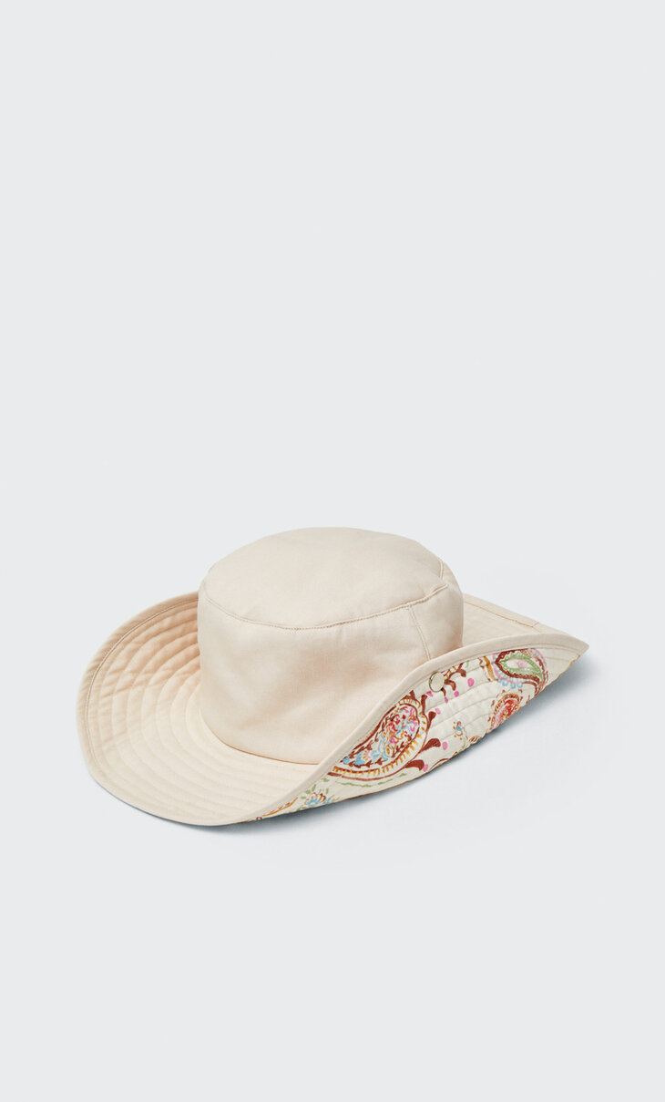 Каубойска шапка от брезент с щампа