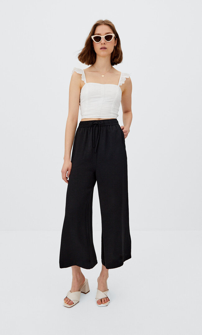 

Stradivarius Fließende Culotte Mit Kordel Schwarz Xs