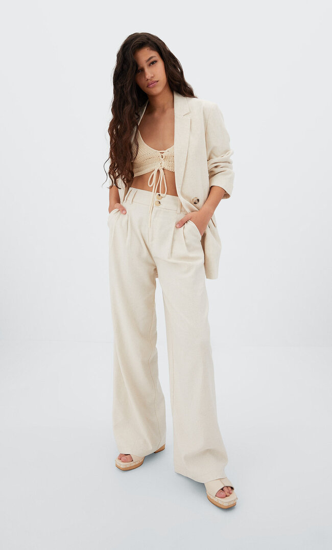 

Stradivarius Rustikale Stoffhose Steingrau 42