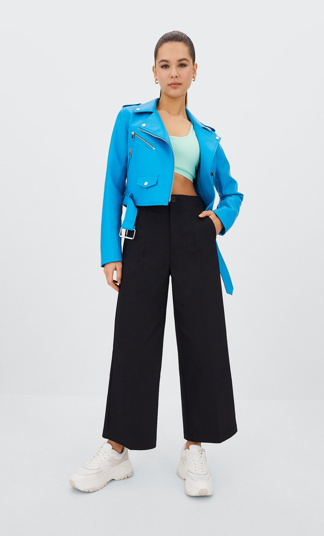 Pantalón culotte: looks de moda con el pantalón que te hace más alta y  delgada