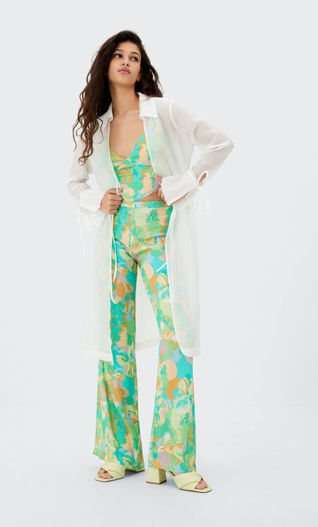 

Stradivarius Schlaghose Mit Print Aquamarin 32