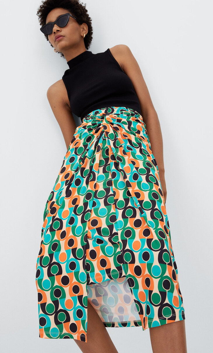 Knit midi skirt with geometric print