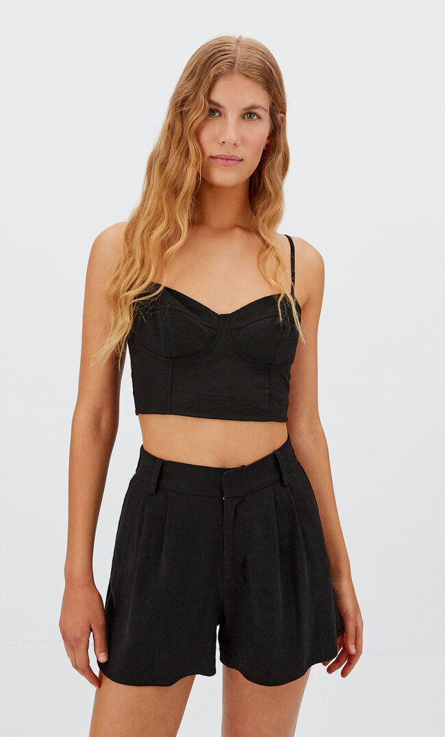 

Stradivarius Fließende, Rustikale Shorts Schwarz 32