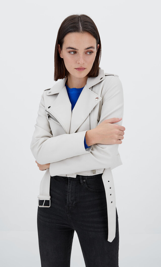 

Stradivarius Kurtka W Stylu Biker Ze Sztucznej Skóry Z Paskiem Ecru Xl