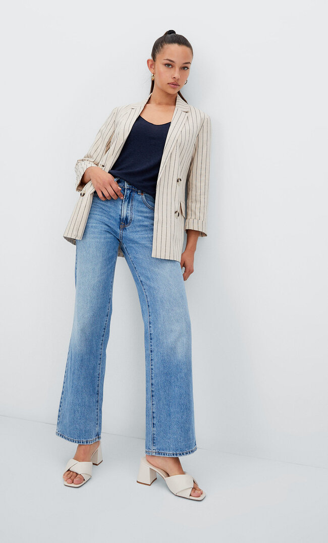 

Stradivarius Offener, Rustikaler Blazer Mit Streifen Ecru M