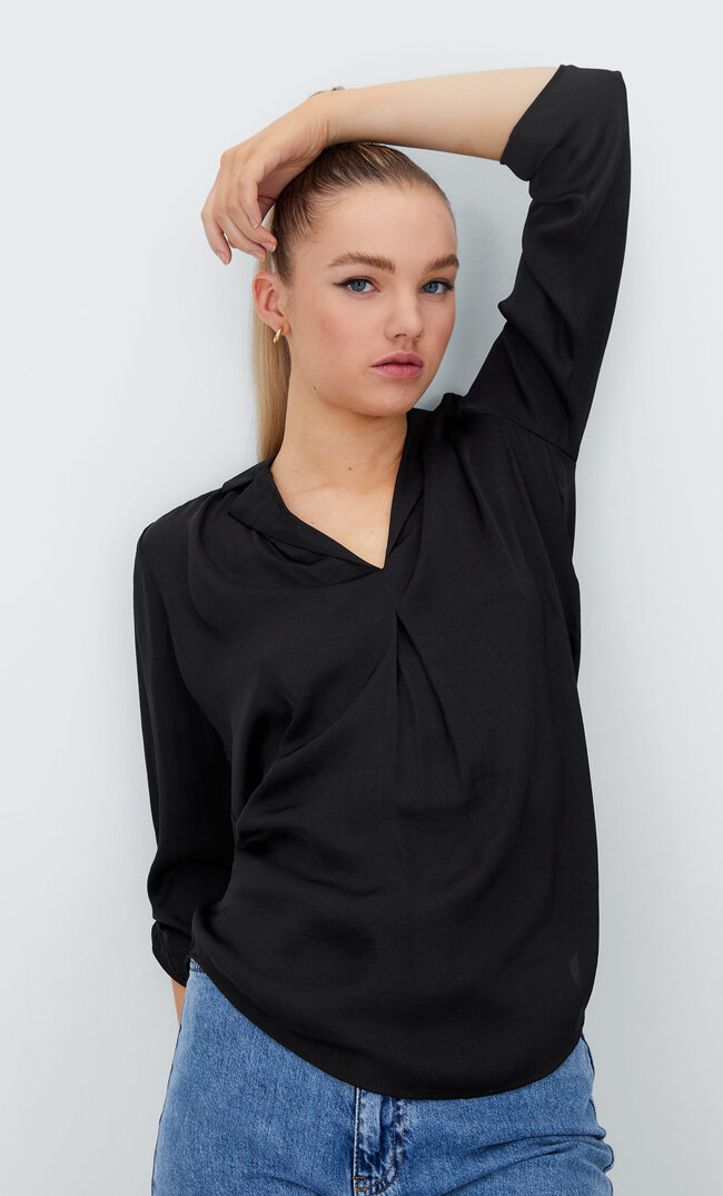 

Stradivarius Satinbluse Mit Reverskragen Schwarz S
