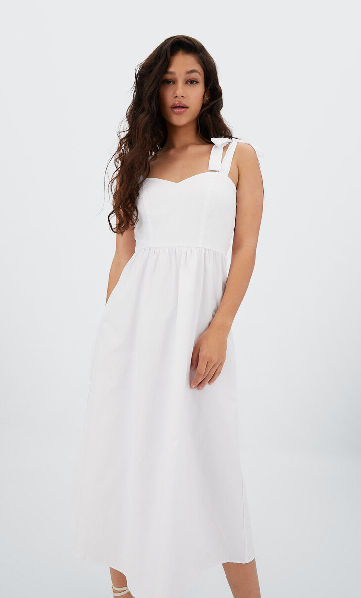 Vestidos de mulher - Moda Verão 2022 | Stradivarius Portugal
