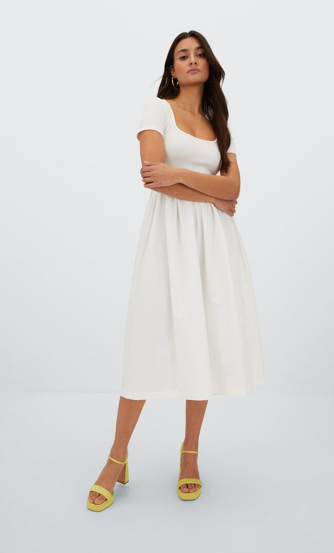 

Stradivarius Midikleid Aus Zweierlei Material Ecru Xs