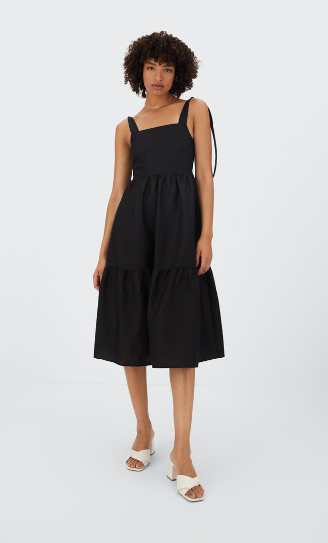 

Stradivarius Popelin-Midikleid Mit Trägern Schwarz Xxs