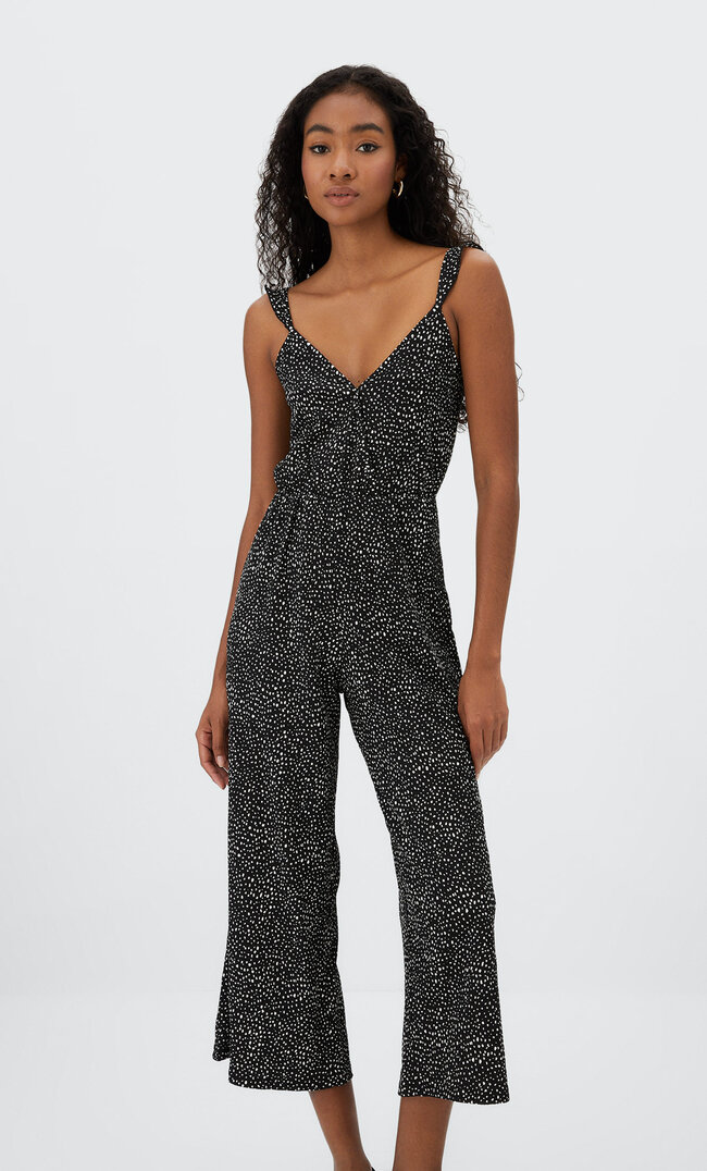 

Stradivarius Träger-Jumpsuit Mit Volants Und Konfetti-Muster Schwarz Xl