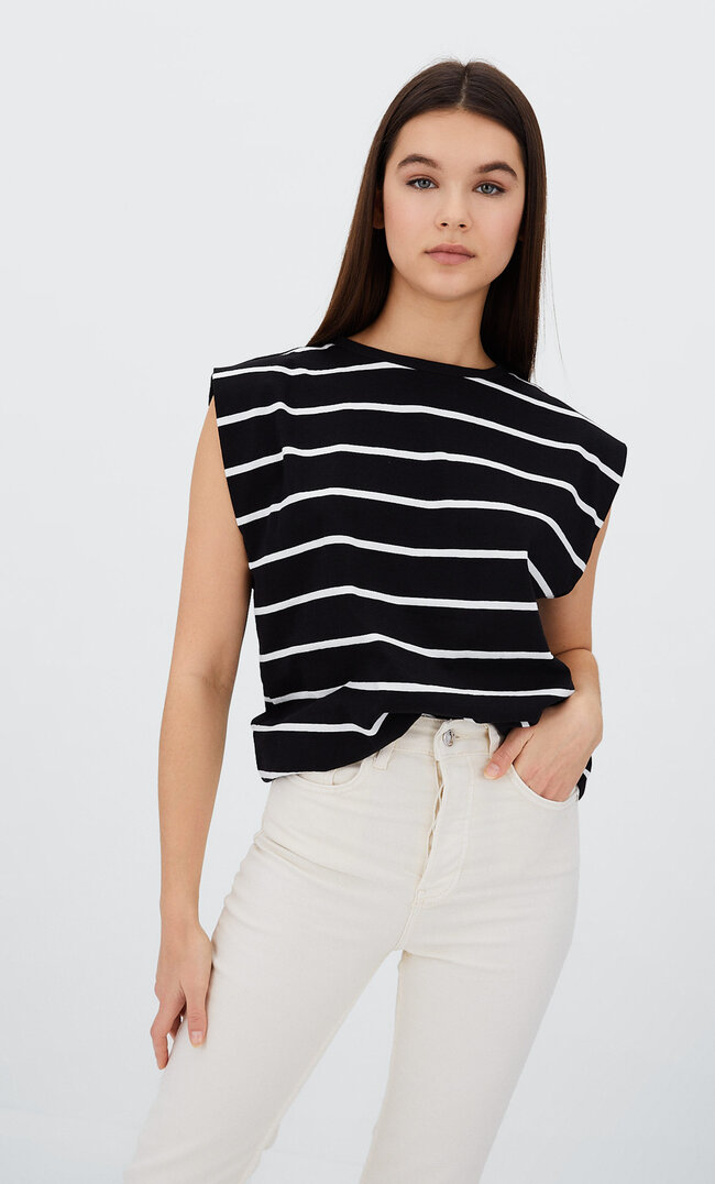 

Stradivarius Ärmelloses Shirt Mit Streifen Schwarz M