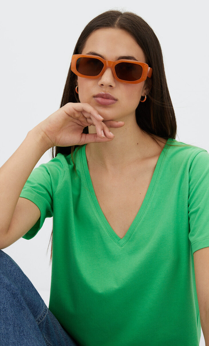 Camisetas básicas de mujer | Stradivarius España