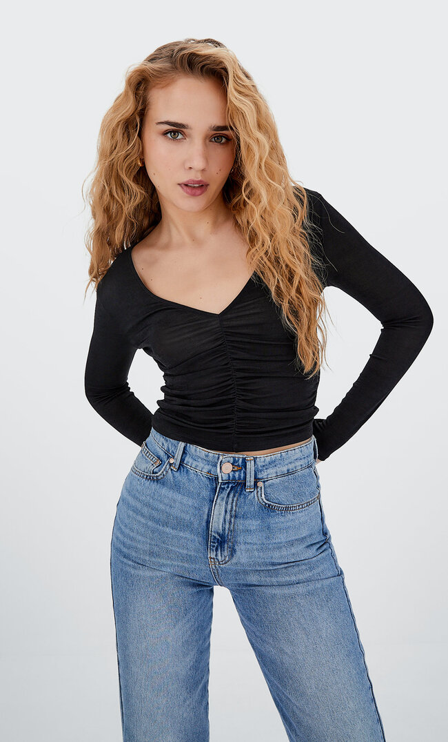 

Stradivarius Shirt Mit Raffung Und V-Ausschnitt Schwarz M
