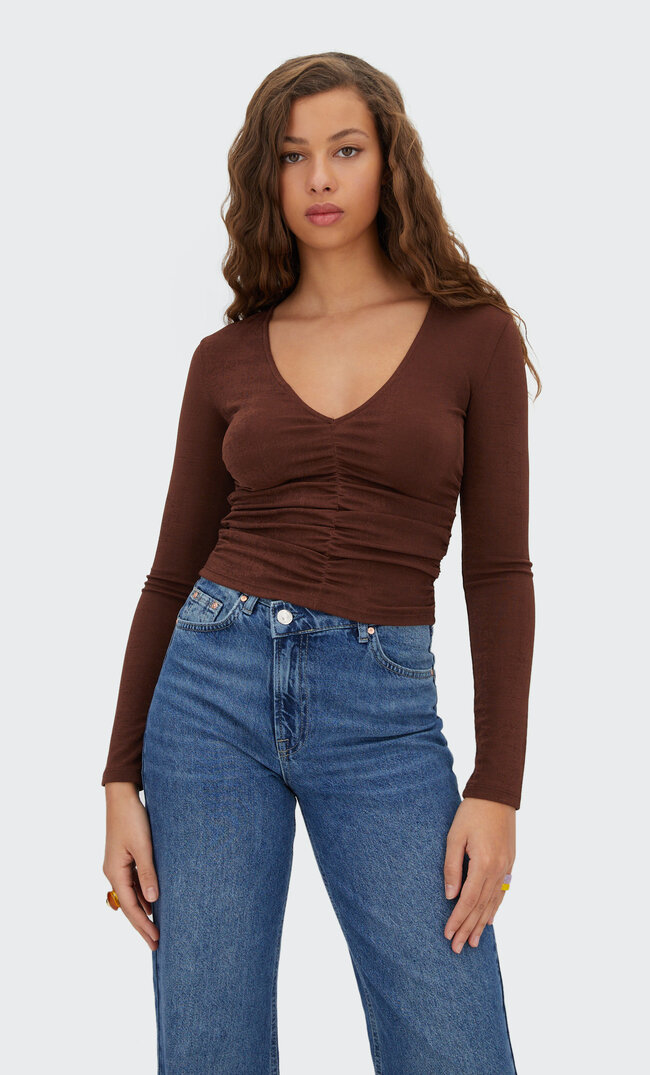

Stradivarius Shirt Mit Raffung Und V-Ausschnitt Braun S