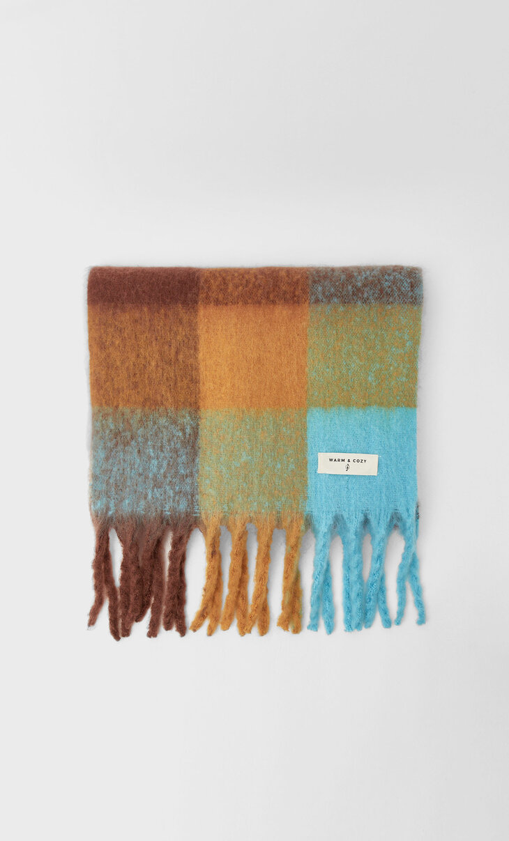 Dicker Schal in verschiedenen Farben