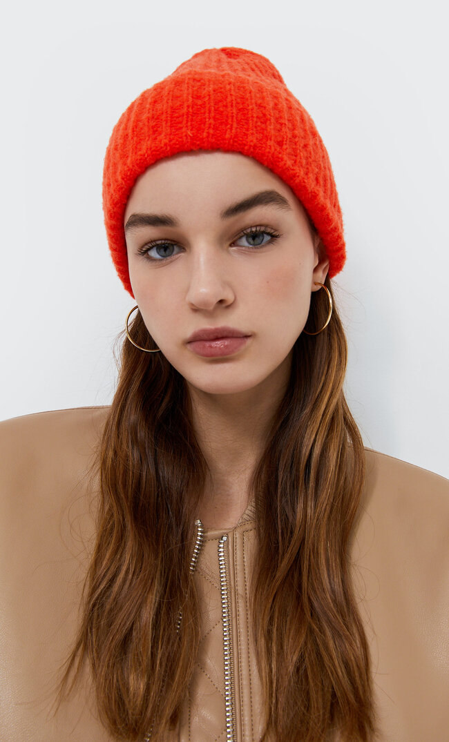 

Stradivarius Basic-Beanie Orange 103