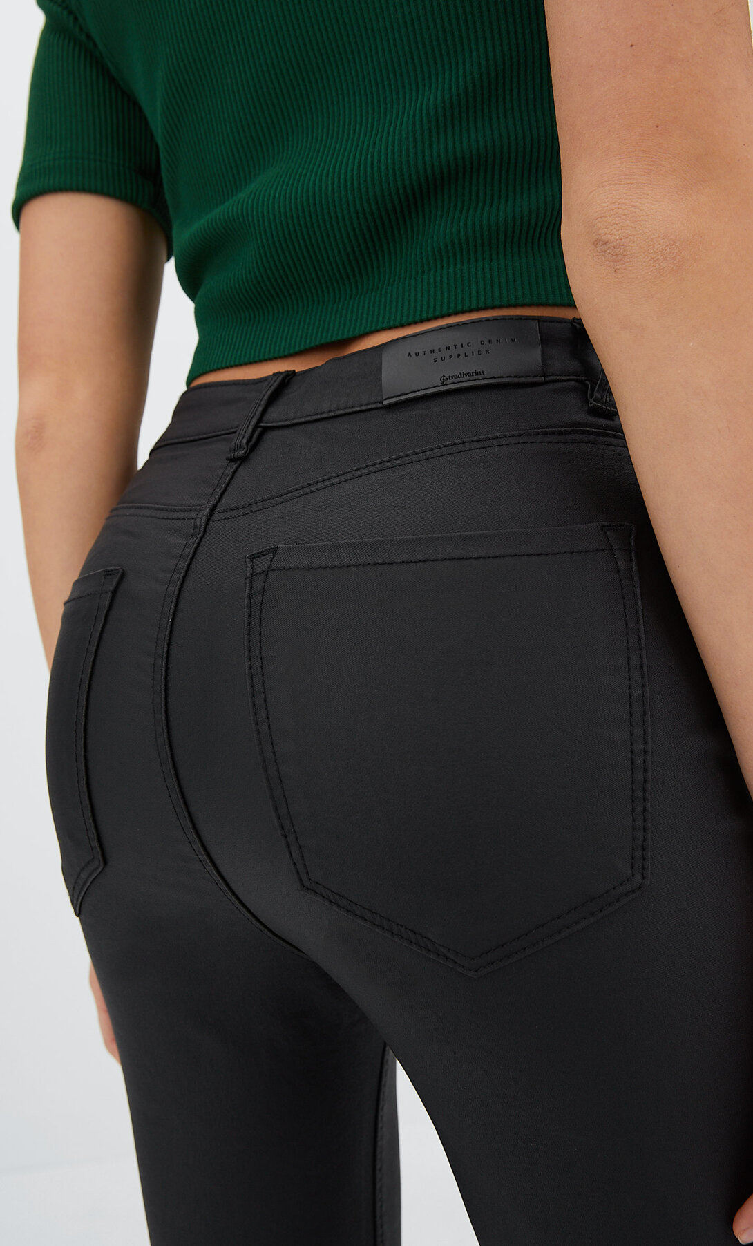 Pantalón coating super high waist | Stradivarius España