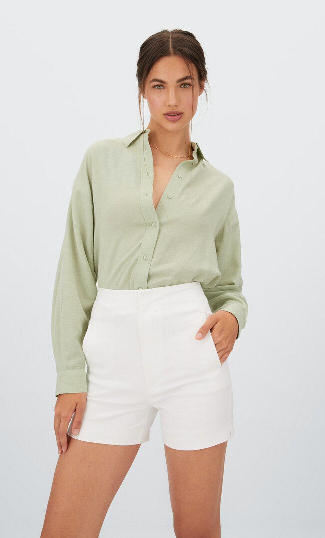 

Stradivarius Spodenki Basic Ecru 34