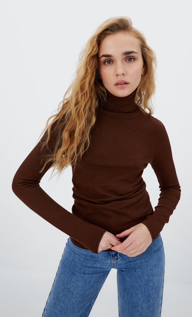 

Stradivarius Rollkragenpullover Braun M