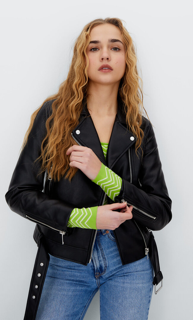 

Stradivarius Kurtka Biker Ze Sztucznej Skóry Z Paskiem Czarny L