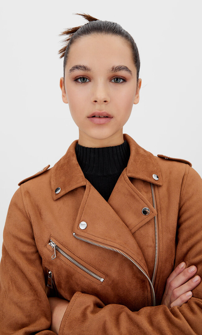 

Stradivarius Kunstlederjacke Im Bikerlook In Wildlederoptik Mit Gürtel Karamell L