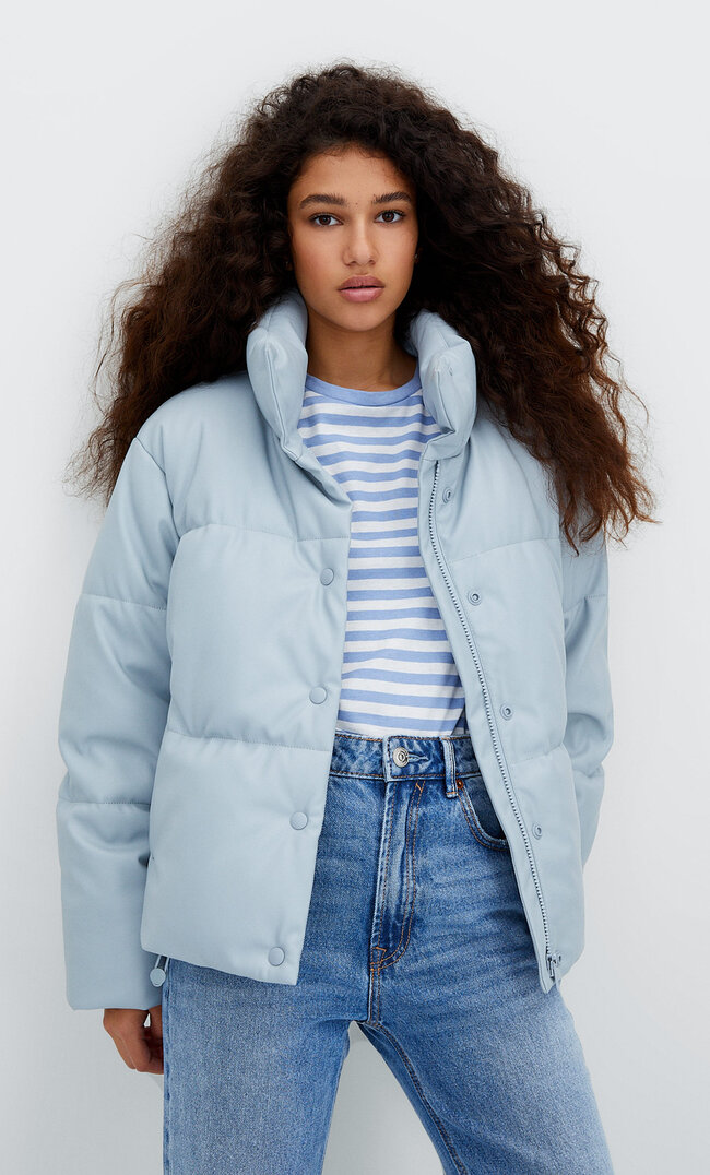 

Stradivarius Puffjacke Aus Kunstleder Himmelblau S