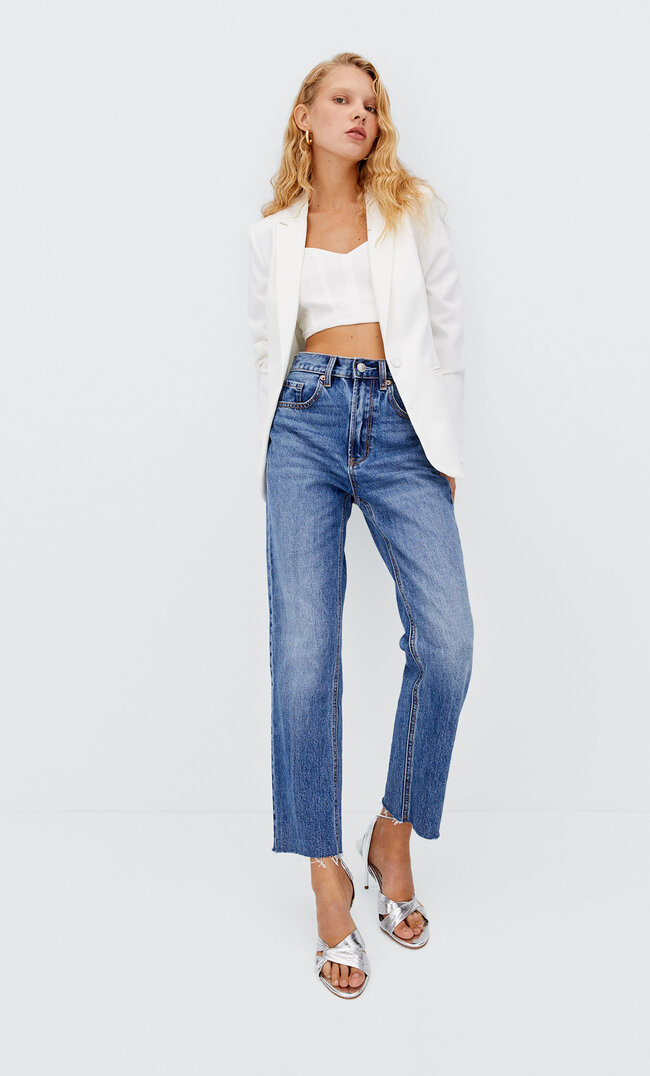

Stradivarius Blazer In Körperbindung Weiß Xs