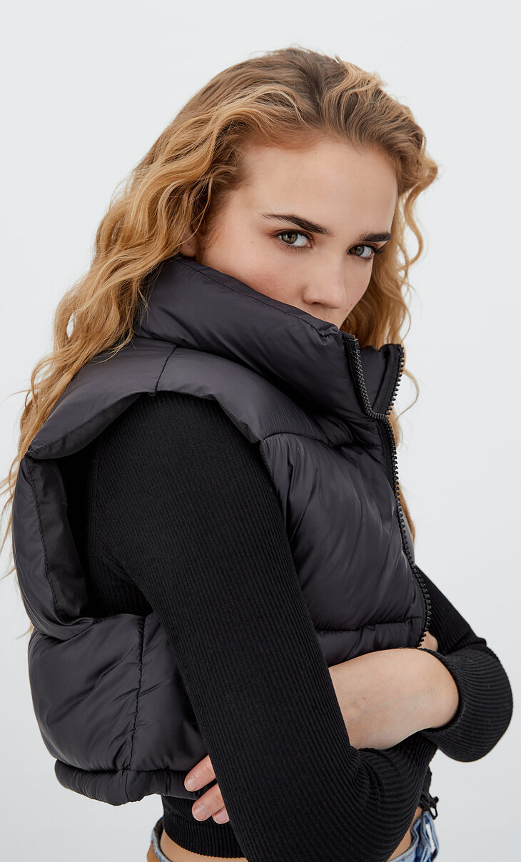 Cropped puffer gilet