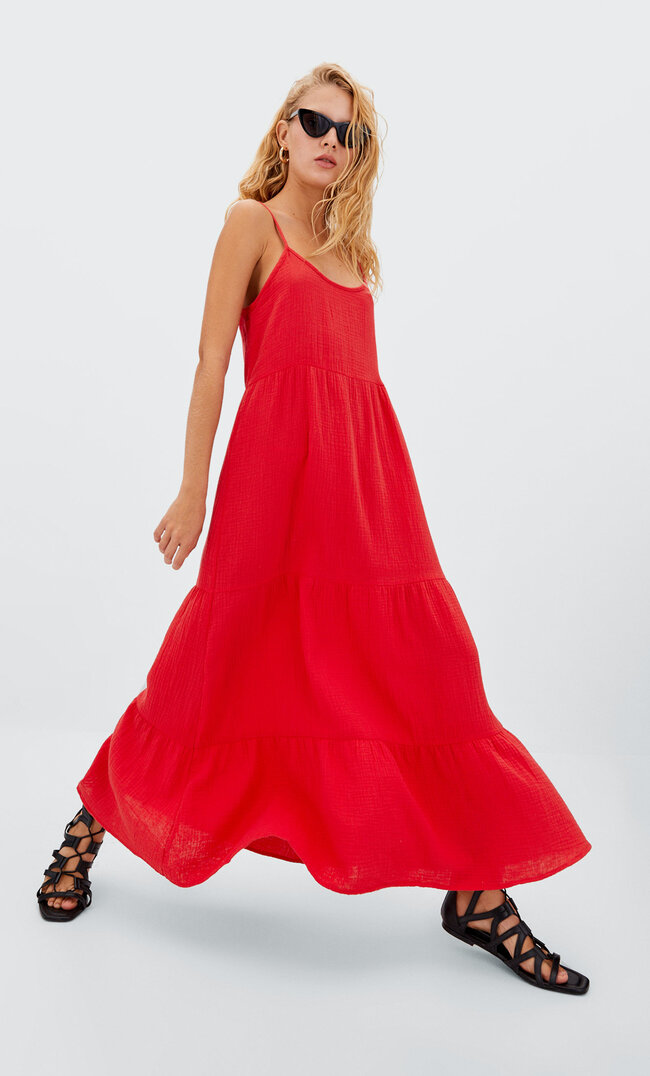 

Stradivarius Sukienka Maxi W Rustykalnym Stylu Na Ramiączkach Czerwony S