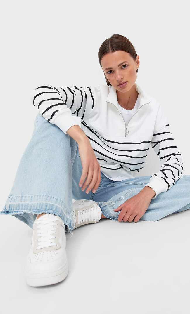 

Stradivarius Bluza Z Suwakiem Ecru S