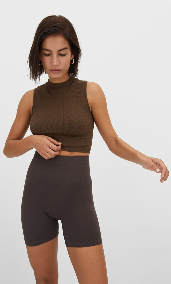 

Stradivarius Seamless-Top Braun Xs