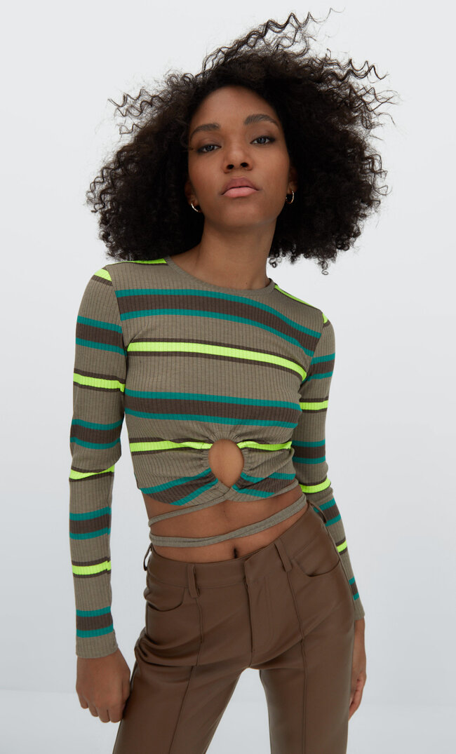 

Stradivarius Gestreiftes Shirt Mit Wickeloptik Helles Gelbbraun Xl