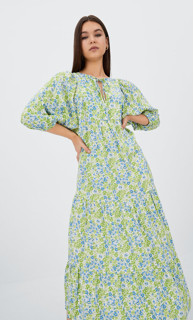 Stradivarius Kleid Im Boho-Stil Ecru S